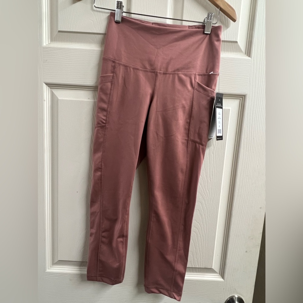 YOGA-LIC-IOUS Workout Legging